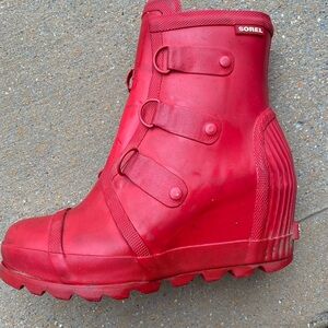 Sorel rain boots